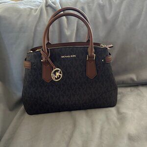 Michael Kors Lynn Large Satchel Bag